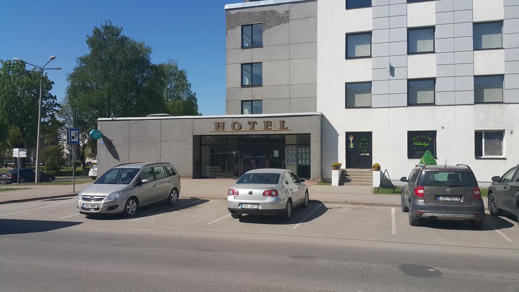 Hotel Gulbene Exterior foto